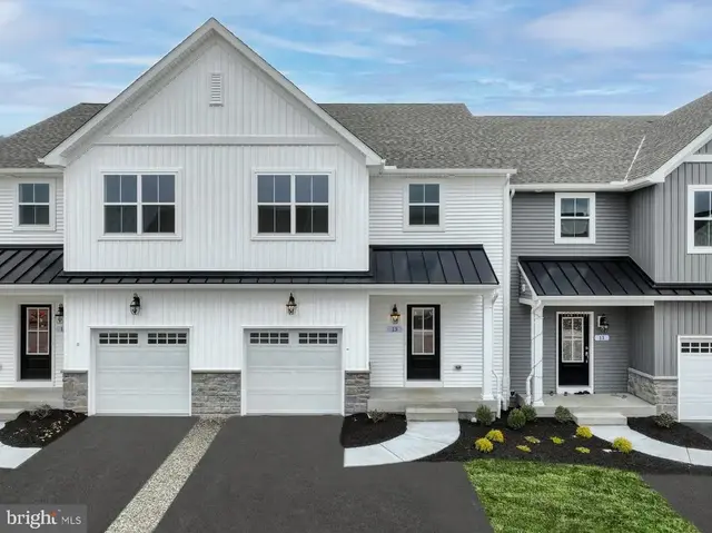 29 Tilghman Trl, Mechanicsburg