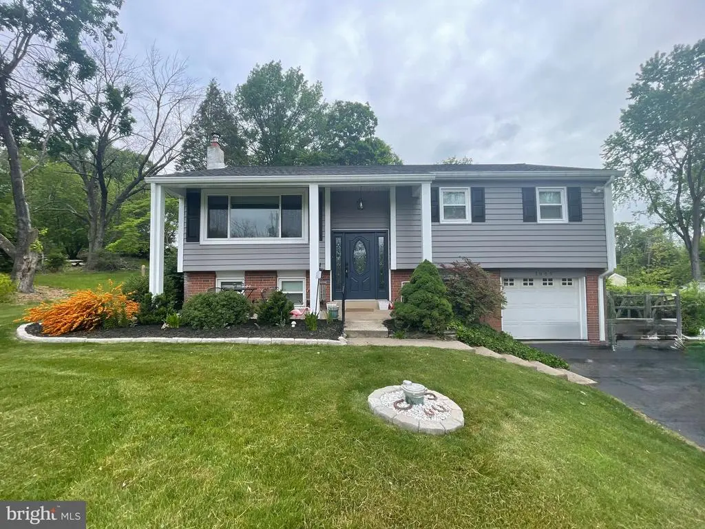 1669 Briarwood Ln, POTTSTOWN