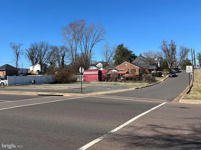 802 S Main Str, Culpeper