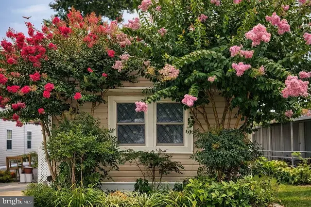 11283 Mobile Drive, Fairfax