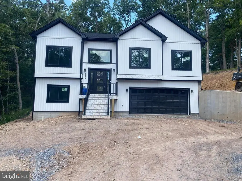 1114 Lakeview Dr, CROSS JUNCTION