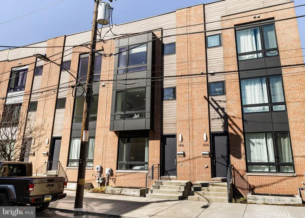 1408 S Howard St, PHILADELPHIA