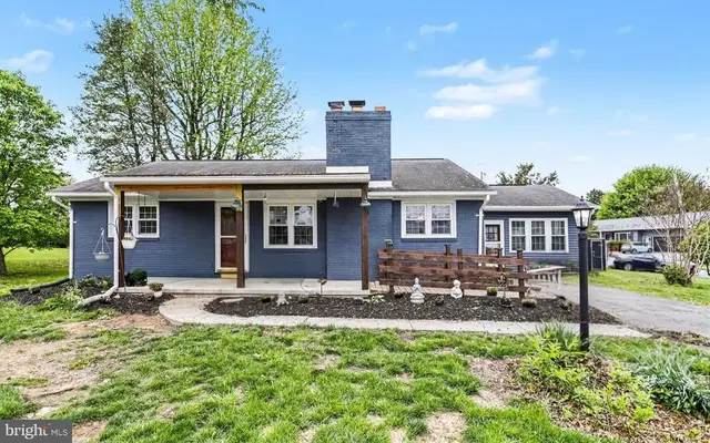 212 Barcroft Rd, York