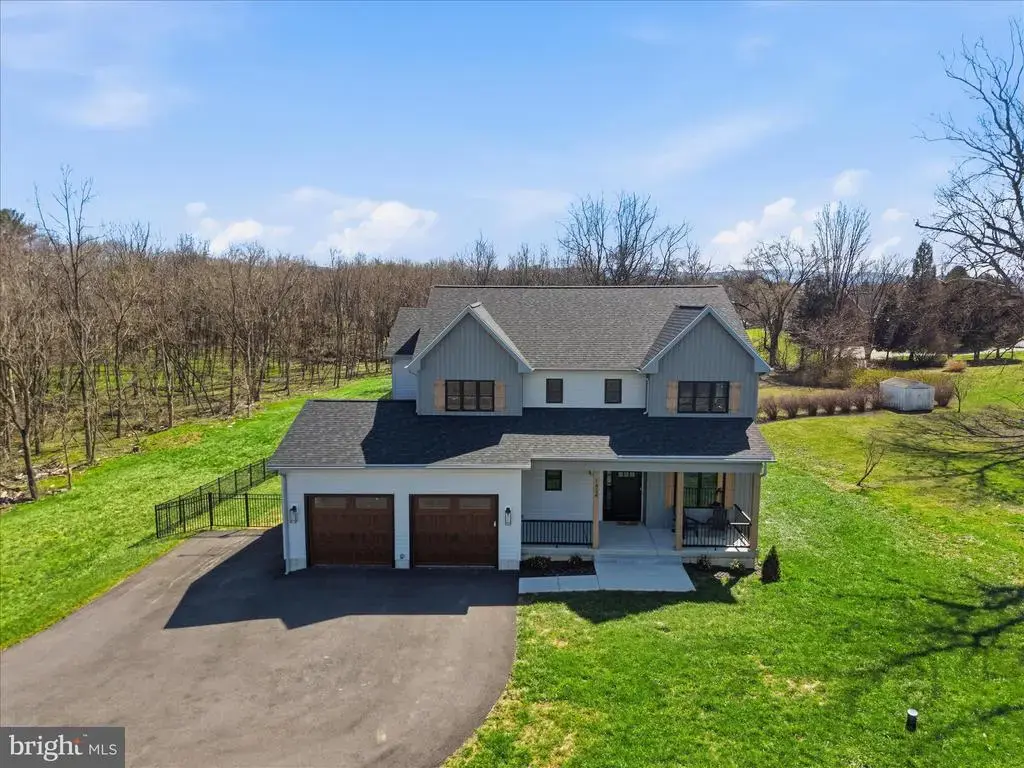 1434 Cloverdale Rd, CHARLES TOWN