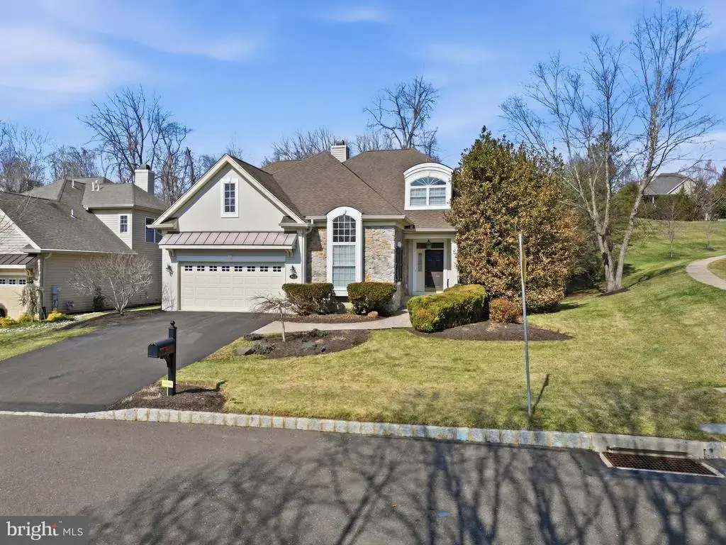 302 Blue Heron Ct, NEW HOPE