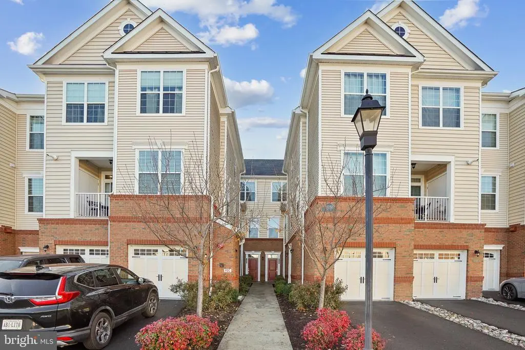 23255 Milltown Knoll Sq #110, ASHBURN