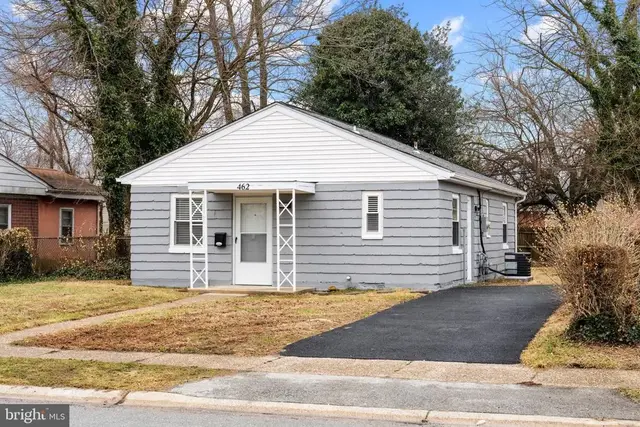462 Anderson Dr, Wilmington