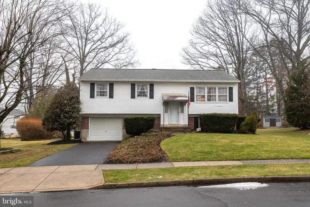538 Parmentier Rd, WARMINSTER