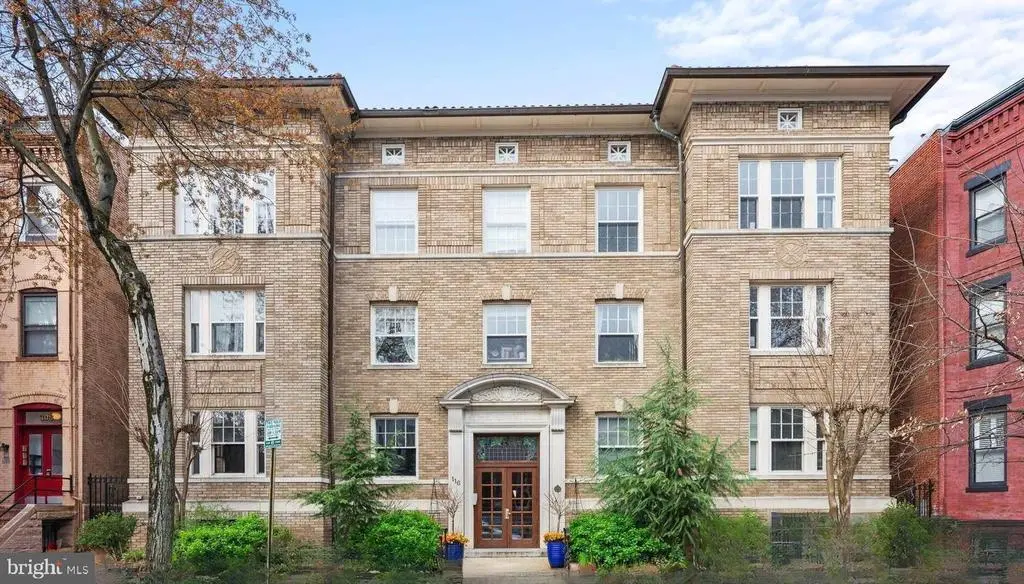 116 6th St Ne #105, WASHINGTON