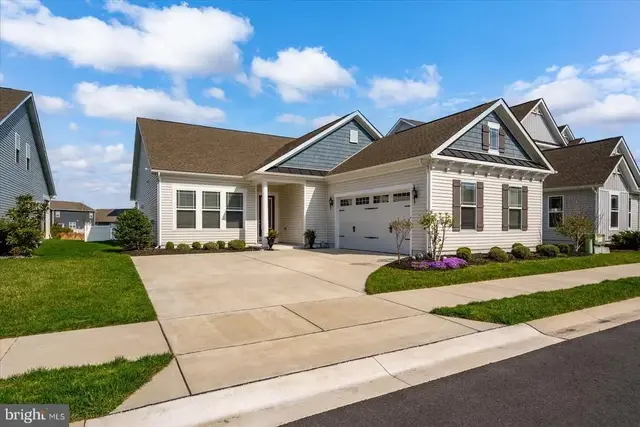17 Bristol Ln, Ocean View