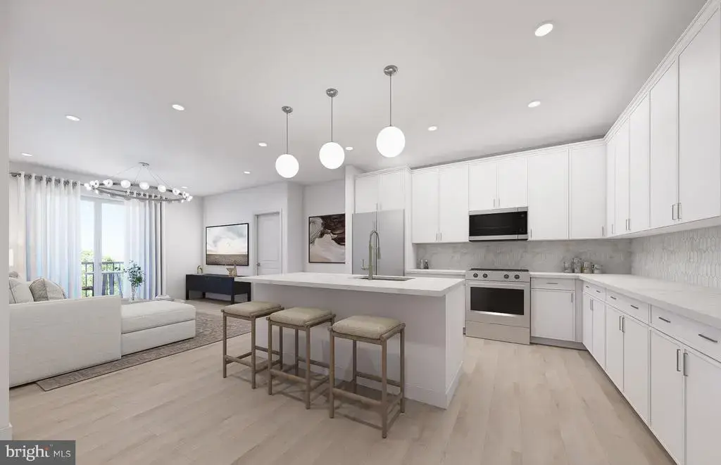 9475 Sprague Ave #611, FAIRFAX