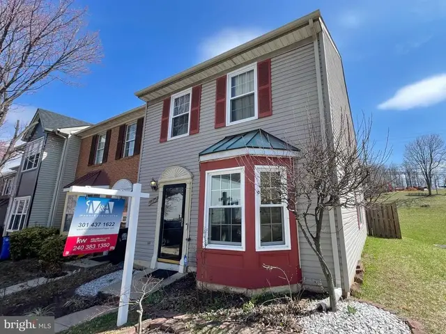 1627 Willowwood, Landover