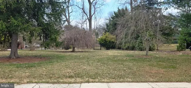 7 Montrose Ave, Catonsville