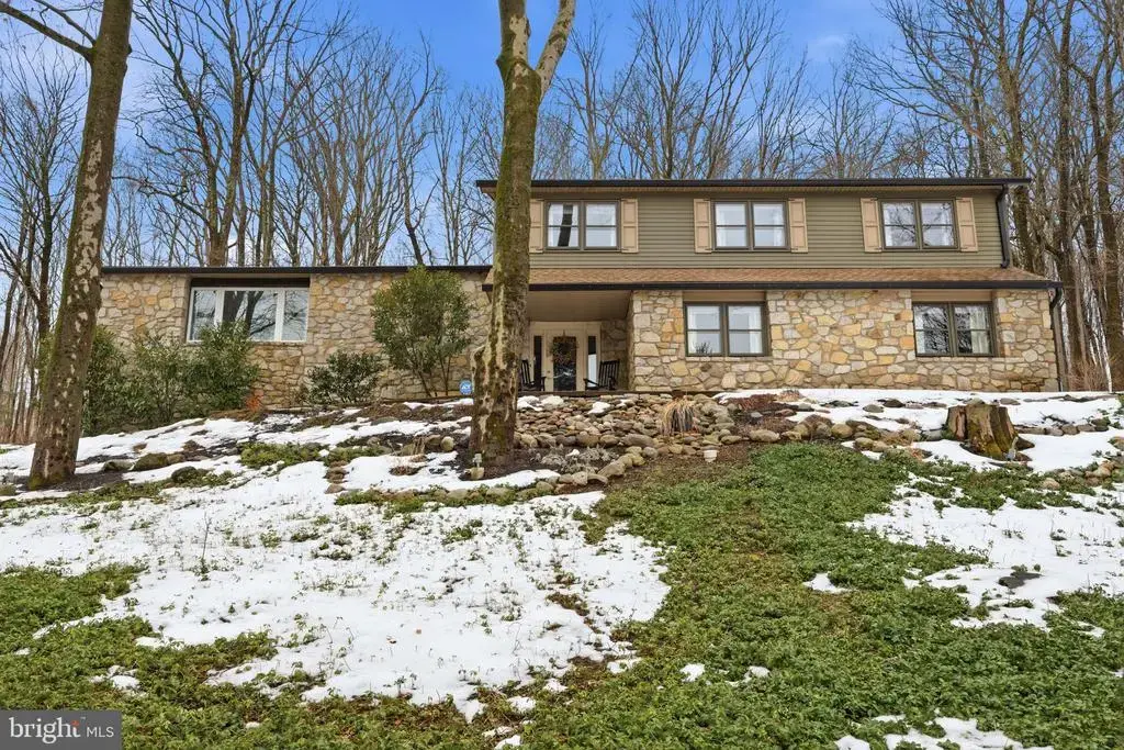 3066 Cloverly Dr, FURLONG