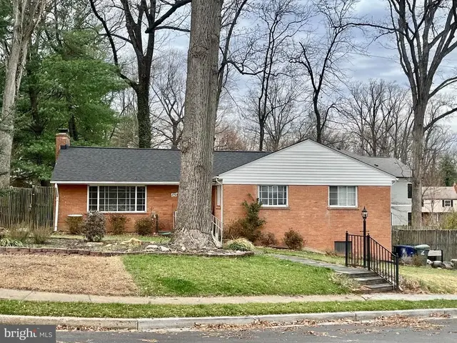 2750 N Wyoming St N, Arlington