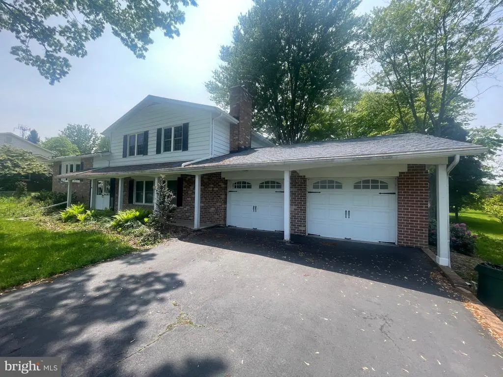 9249 W Stayman Dr, Ellicott City