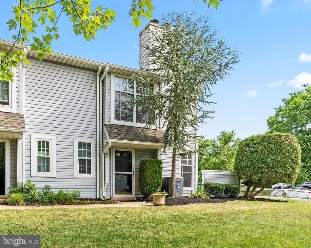 83 Avon Ln, NEW HOPE