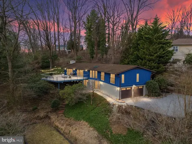 708 Ambleside Dr, Wilmington