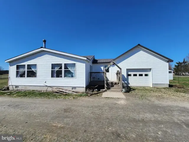 1337 Tower Rd, Camden Wyoming
