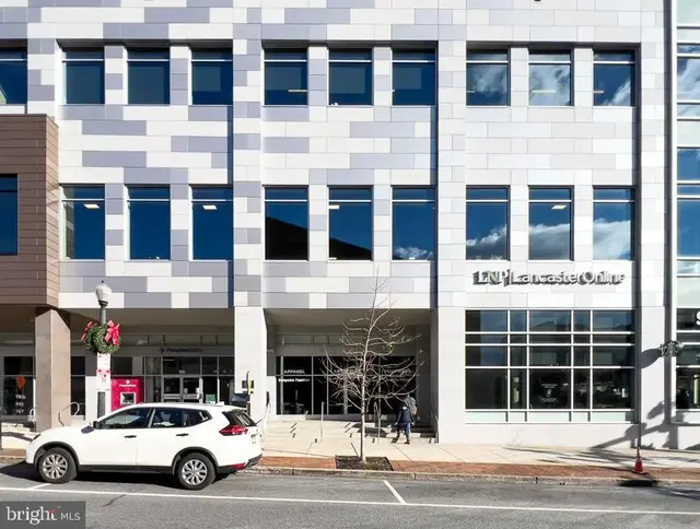 101 N Queen St #103, Lancaster