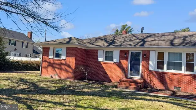 13 Nanticoke Rd, Cambridge
