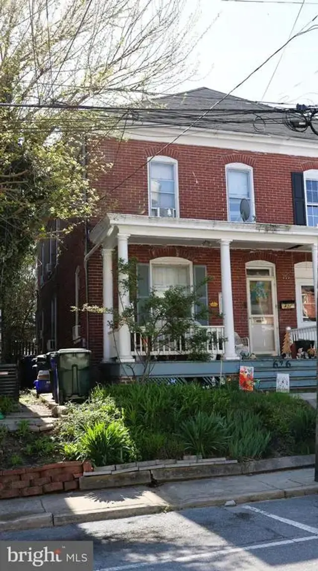 626 N Mulberry St, Hagerstown