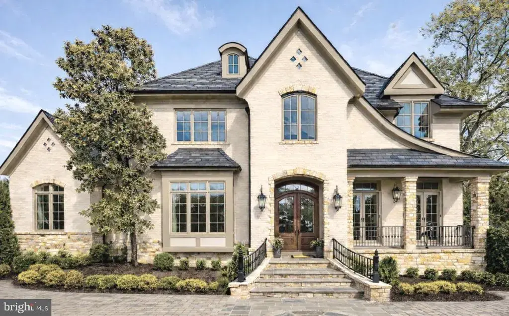 6413 Garnett Dr, CHEVY CHASE