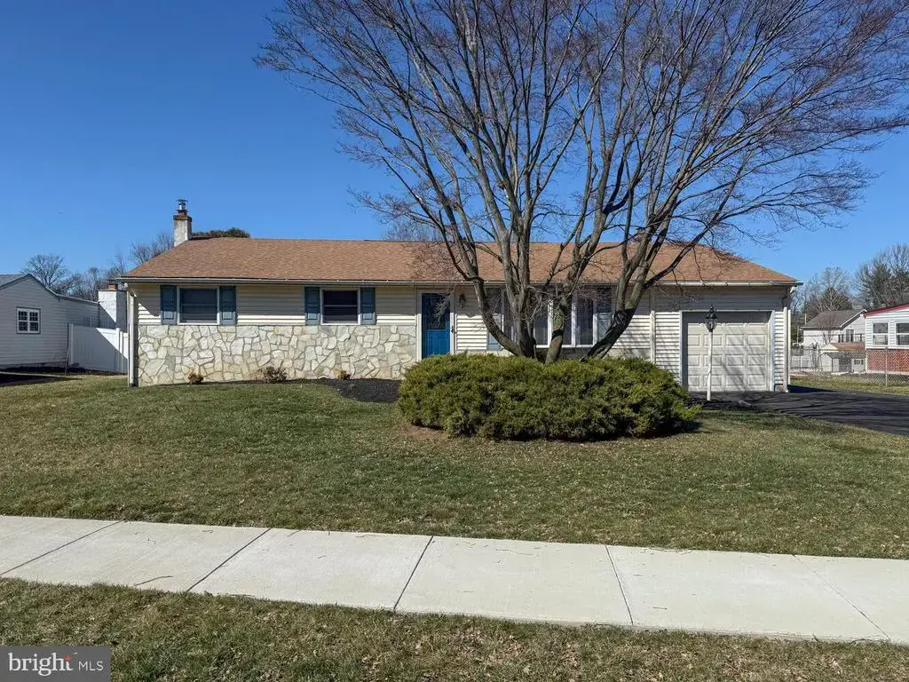 2030 Herrick Ave, FEASTERVILLE TREVOSE