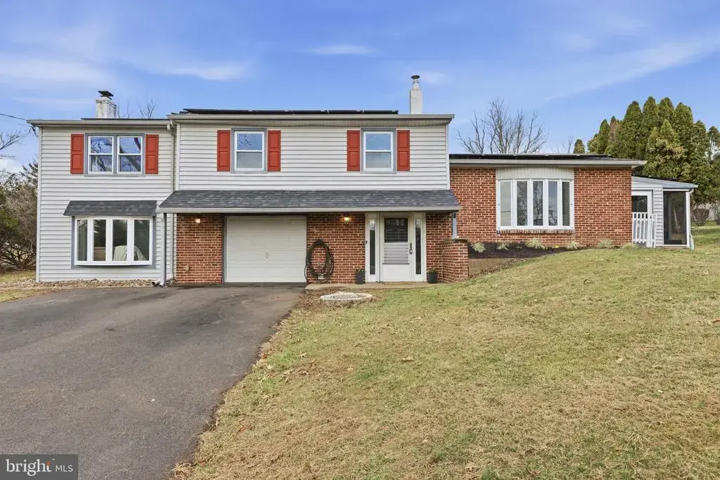 95 Longview Dr, CHURCHVILLE