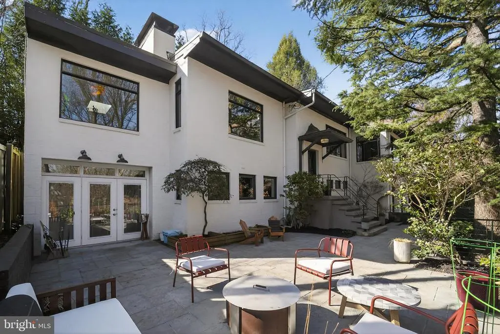 3238 Rodman St Nw, WASHINGTON