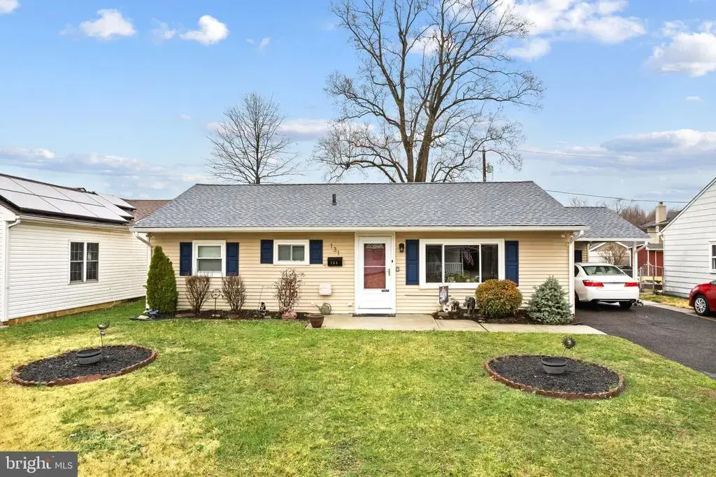 131 Lebbie Ln, FAIRLESS HILLS