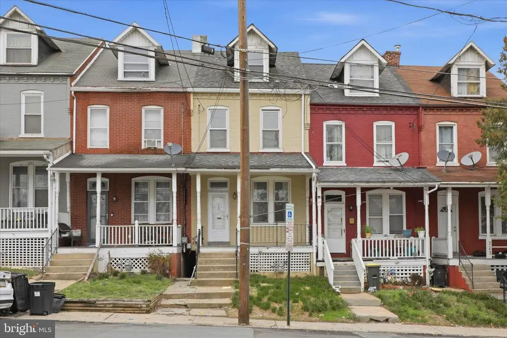 327 Hazel St, Lancaster