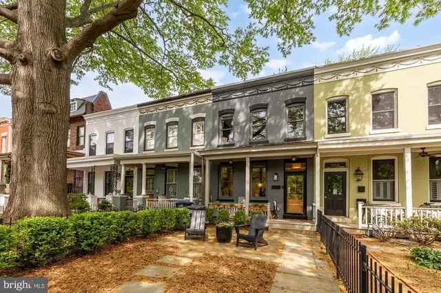 1356 North Carolina Ave Ne, Washington