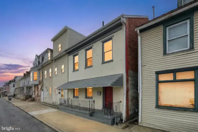 316 S Pershing Ave, York