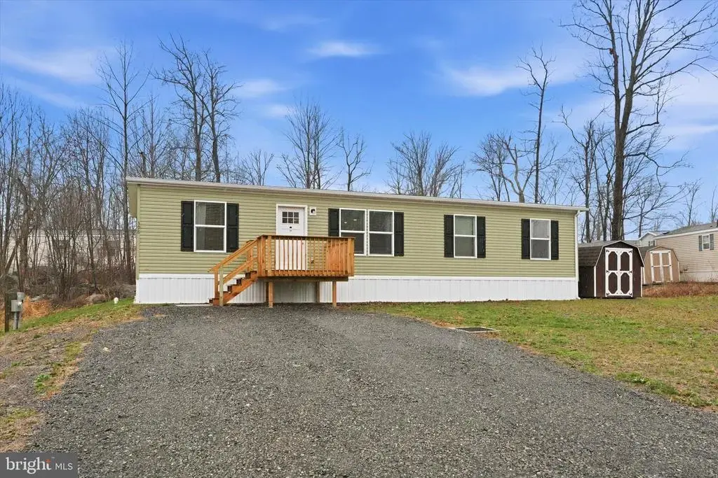 398 Laurel Run Dr, QUAKERTOWN