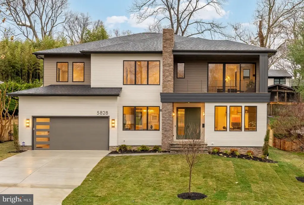 5828 Tanglewood Dr, Bethesda