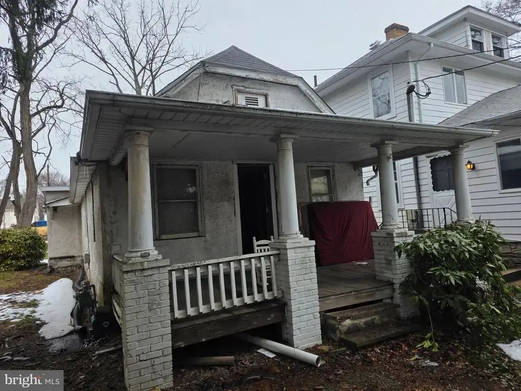 406 W Bridge St, MORRISVILLE