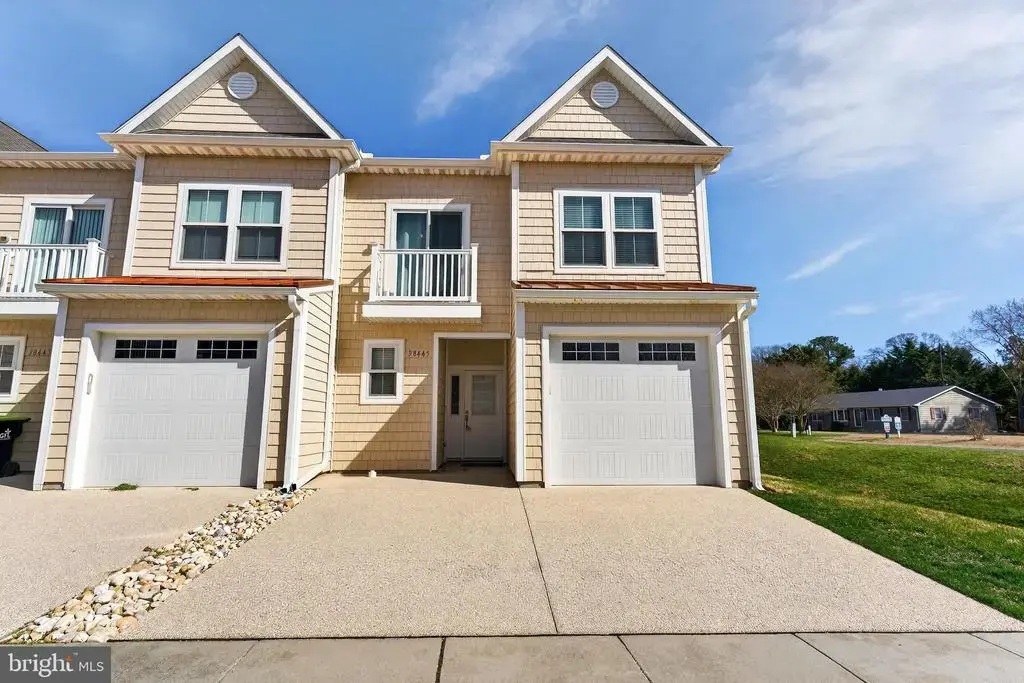38445 Grand Ave #g2, ocean view