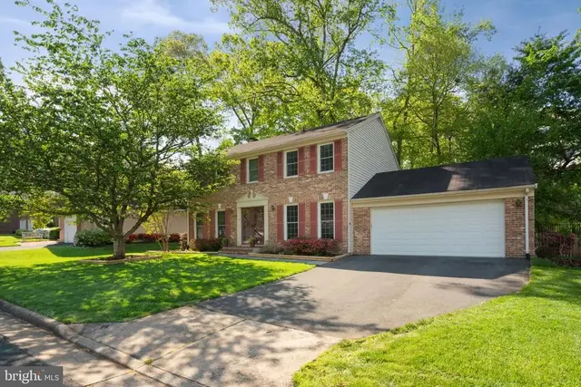 9833 Natick Rd, Burke