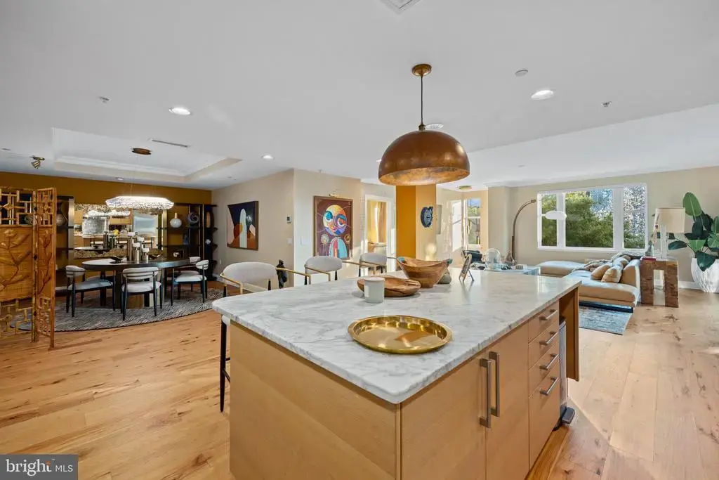 801 Key Hwy #336, BALTIMORE