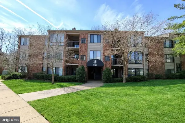 18120 Chalet Dr #11-204, Germantown