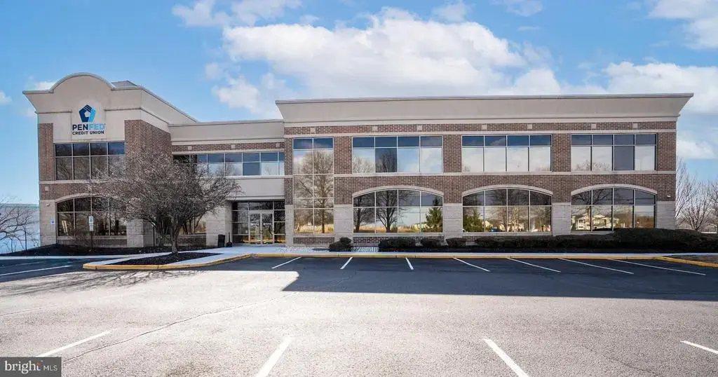 120 Windsor Center Dr, EAST WINDSOR