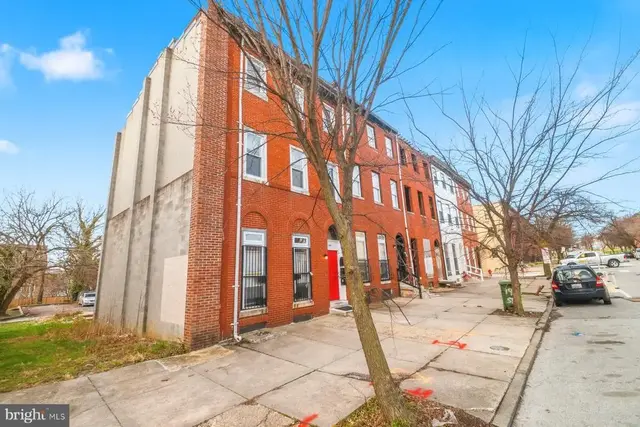 1421 W Fayette St, Baltimore