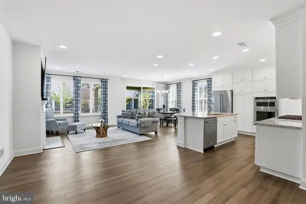 110 Switchgrass Way, LAKE FREDERICK
