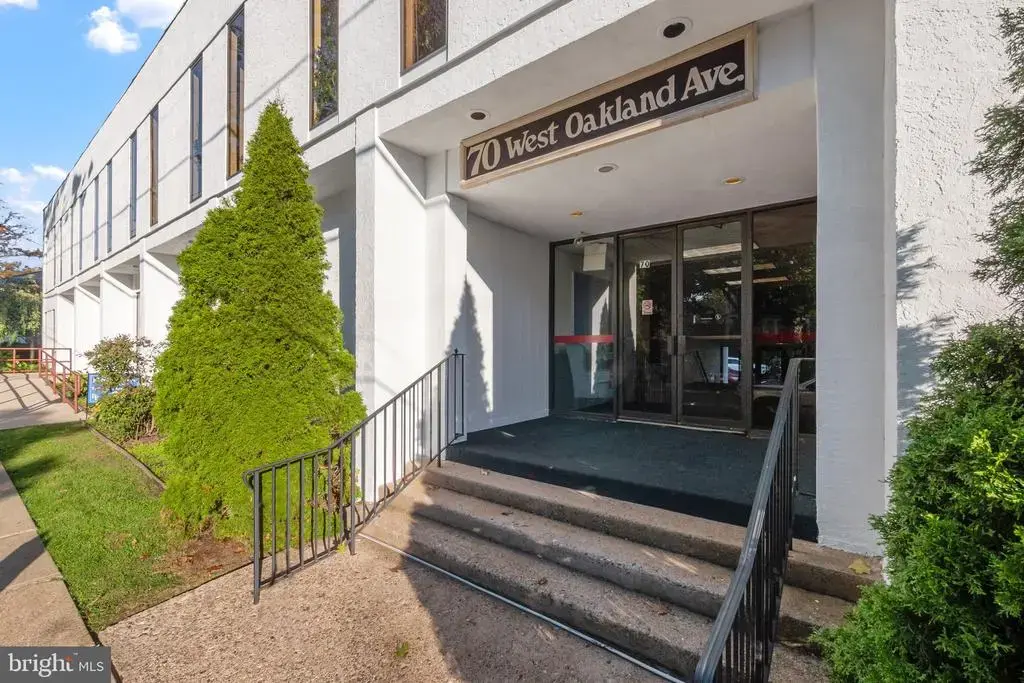 70 W Oakland Ave #302 & 303, DOYLESTOWN