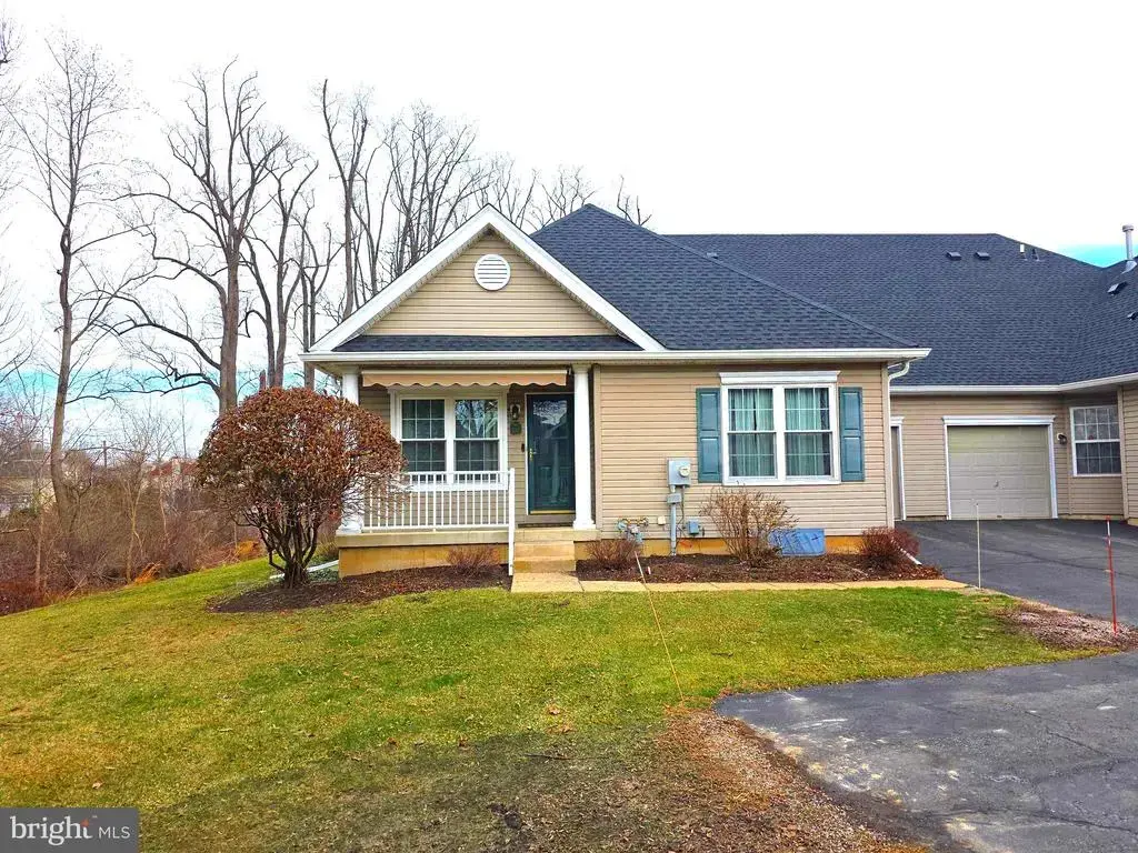 107 Liberty Dr, BENSALEM