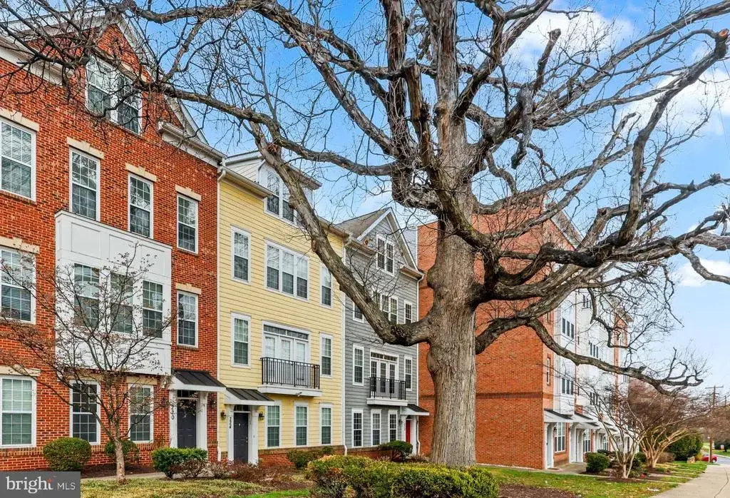 224 N Summit Ave, GAITHERSBURG