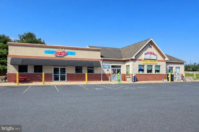 1100 Fulling Mill Road, Middletown