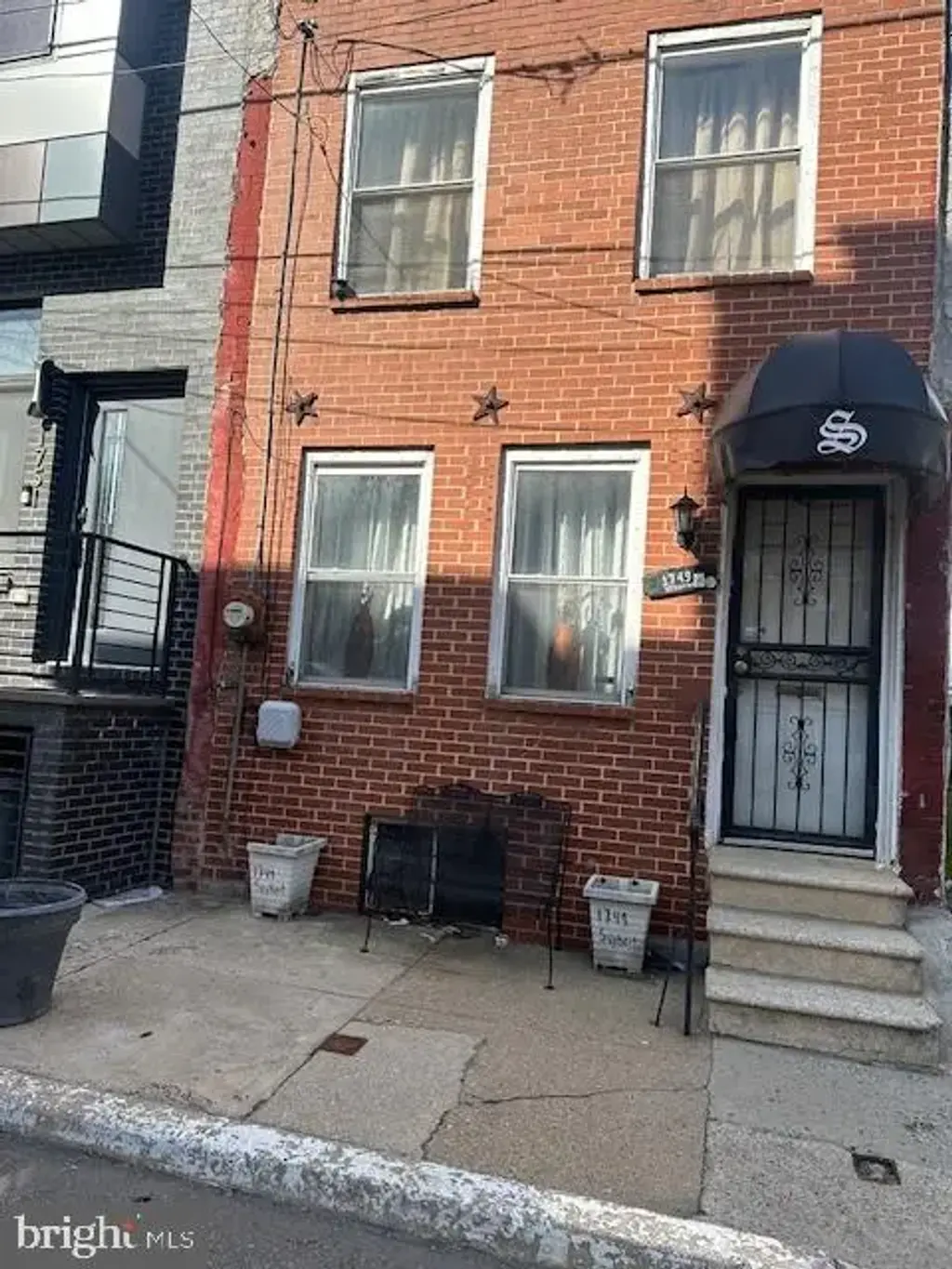 1749 W Seybert St, PHILADELPHIA