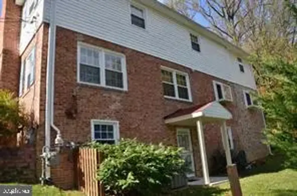 2016 Gatewood Pl, SILVER SPRING